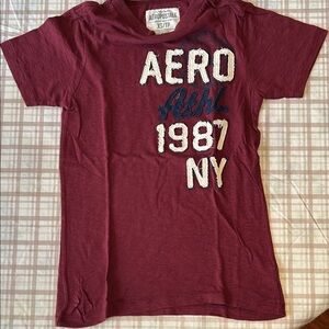 Aeropostale Men’s Maroon Graphic Tee
